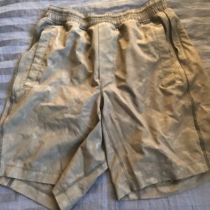 Lulu pacebreaker shorts
